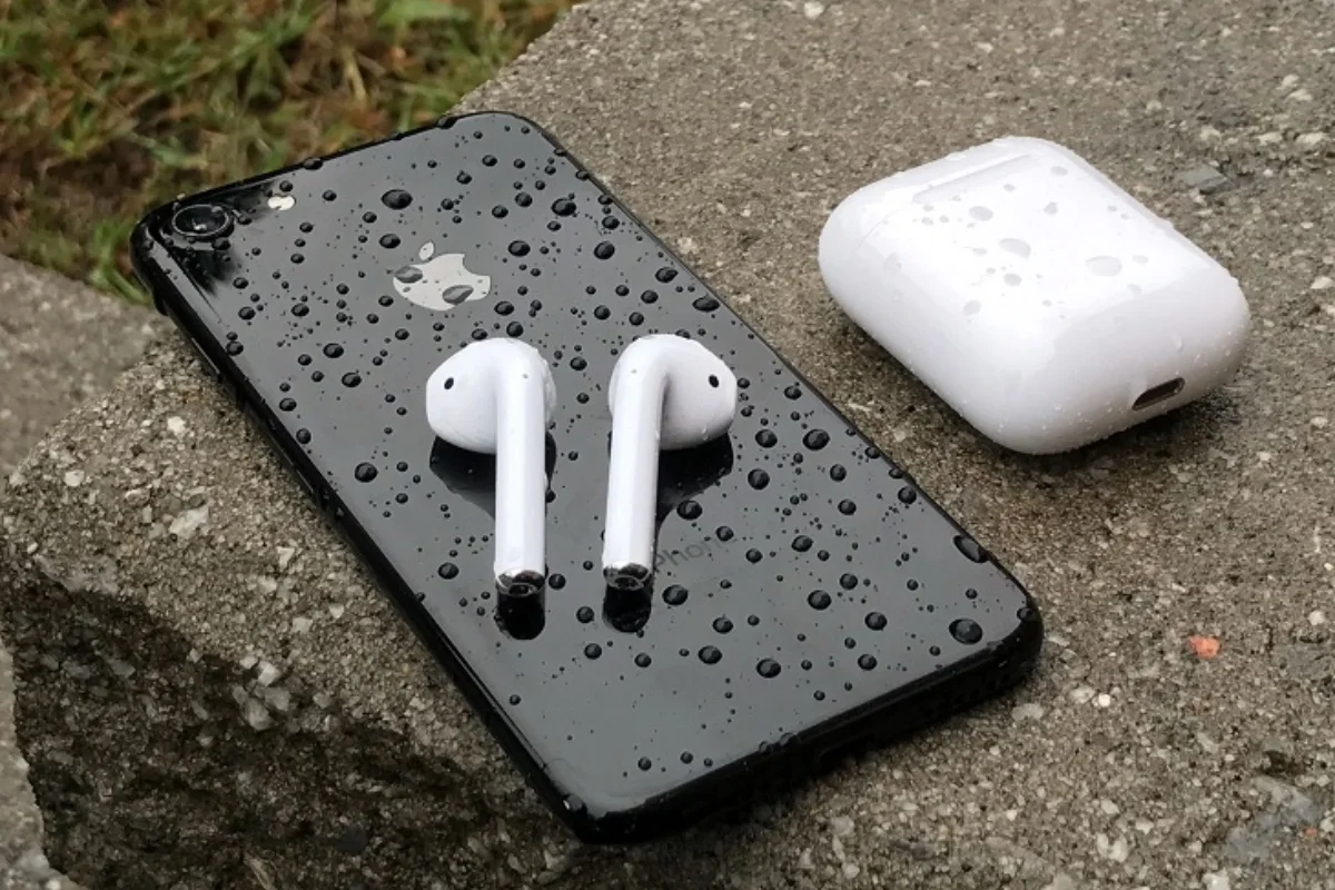 Khả năng chống nước tai nghe Apple