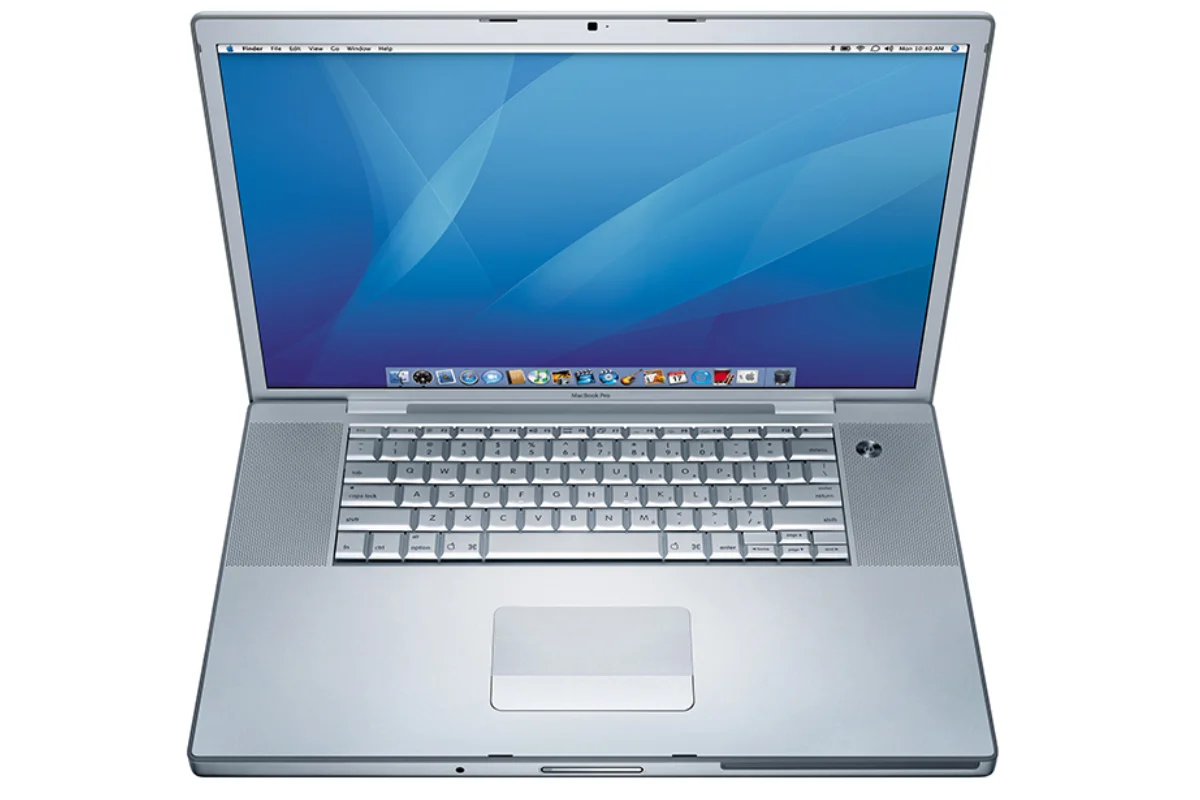 Giới Thiệu Về Máy Tính Apple MacBook - Sự Phát Triển Qua 15 Năm