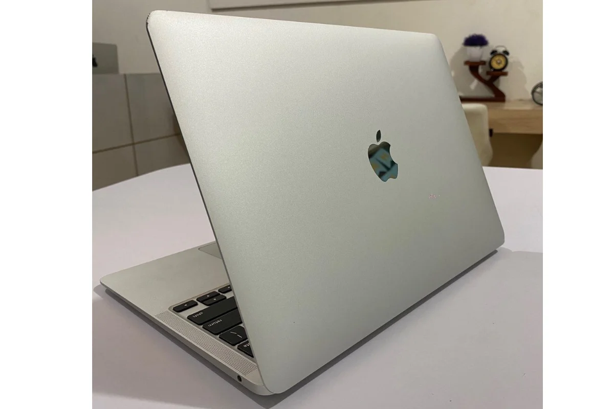 Những đặc điểm nổi bật của MacBook Air M1 2020 13 inch Đẹp 99%